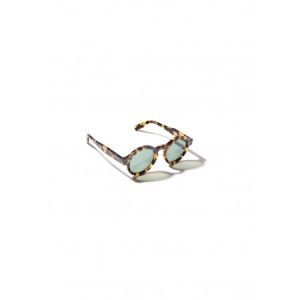 'Mizaru' sunglasses.